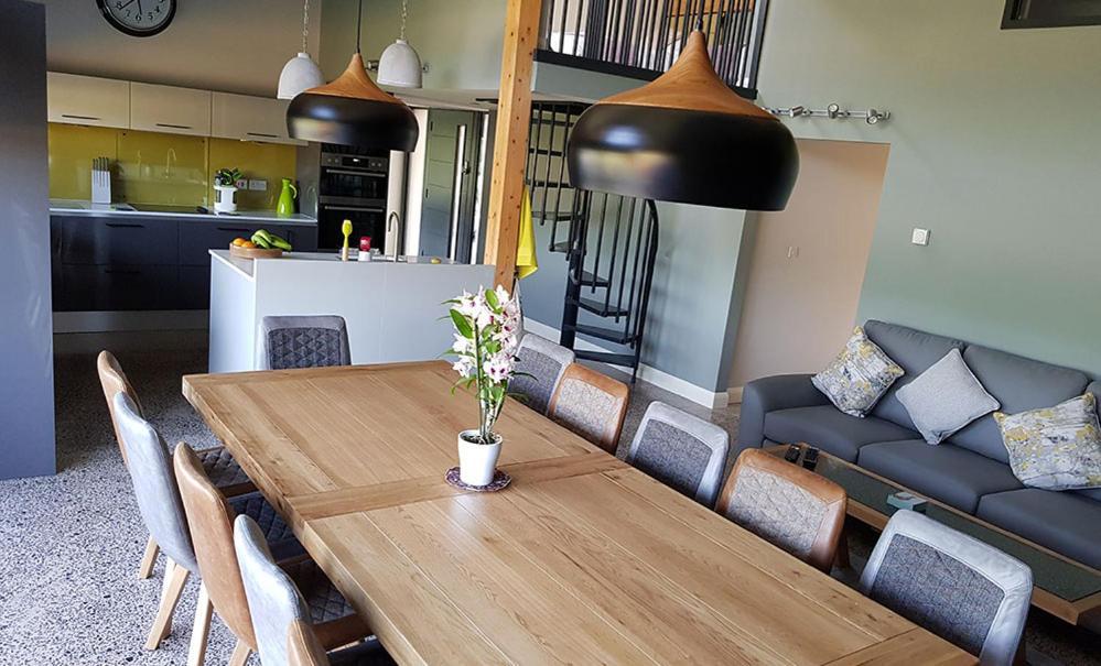 מאץ' וונלוק Westwood Lodge מראה חיצוני תמונה
